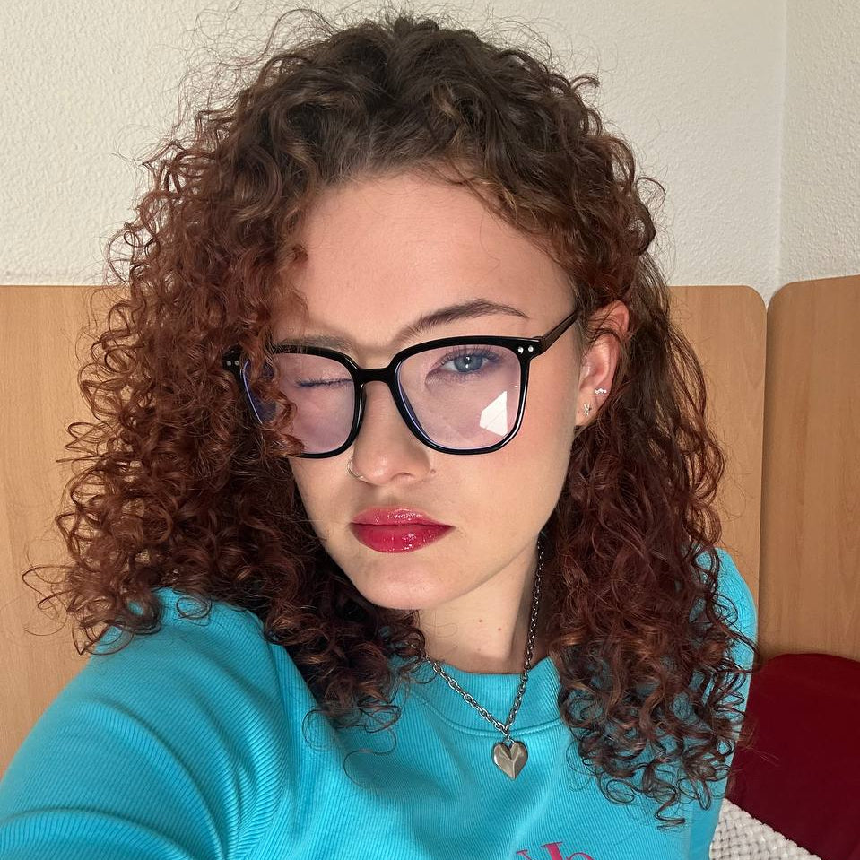 Vibe Coding Research Assistant - Chloe Mckenzie